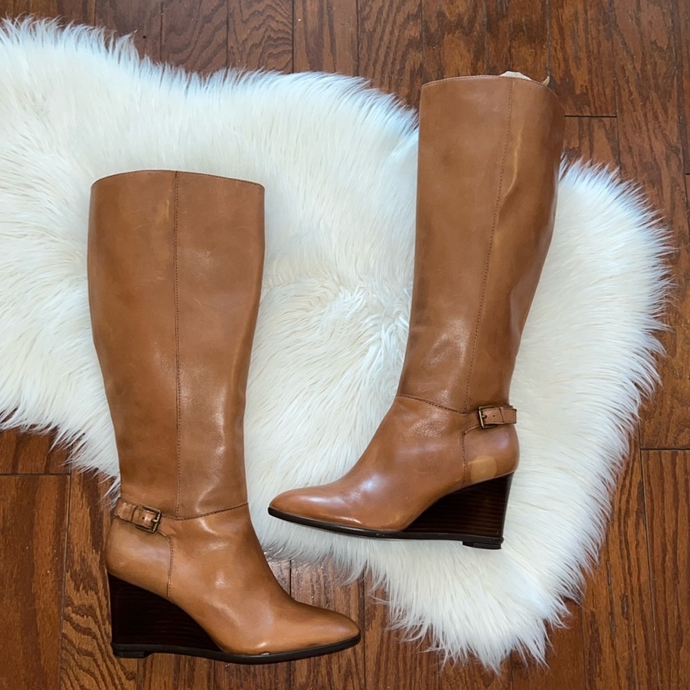 Ralph Lauren Tall Tia Leather Wedge Buckle Boots Non Skid Soles 9